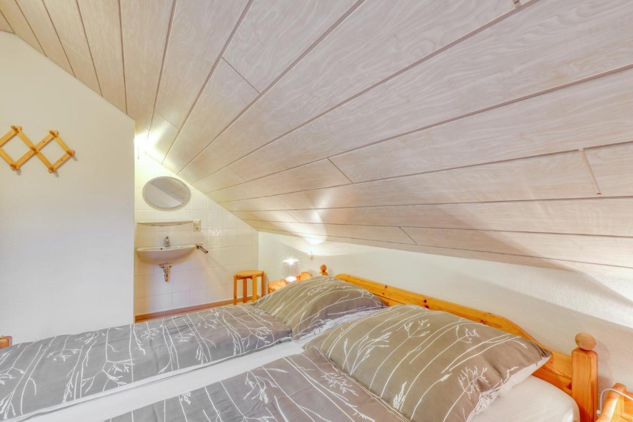 Seepark Kirchheim Ferienhaus Bei Vera Mit Sauna ภายนอก รูปภาพ