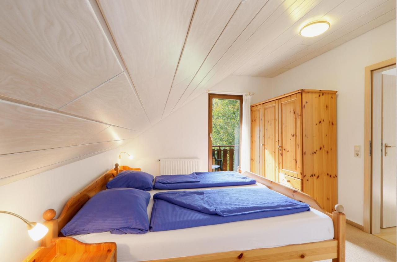 Seepark Kirchheim Ferienhaus Bei Vera Mit Sauna ภายนอก รูปภาพ