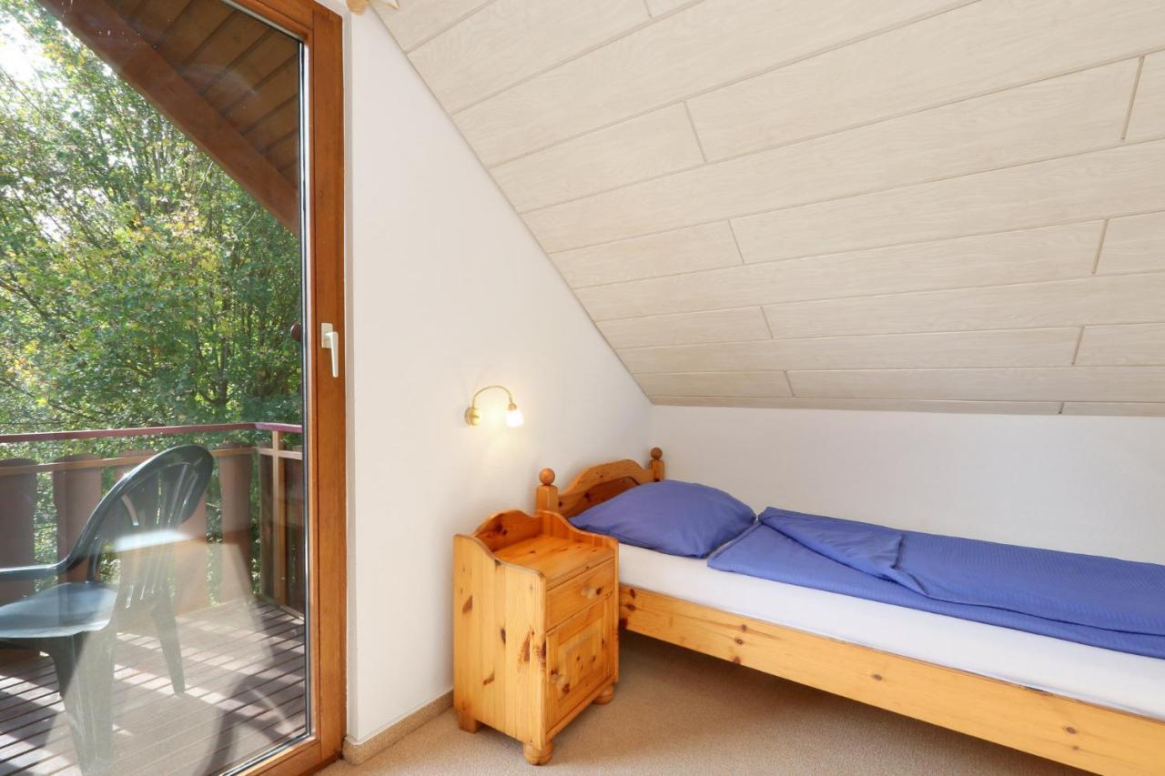 Seepark Kirchheim Ferienhaus Bei Vera Mit Sauna ภายนอก รูปภาพ